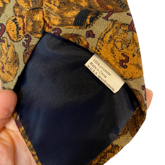 Beverly Hills Polo baseball men's tie 4-in width at bottom - Picture 2 of 2